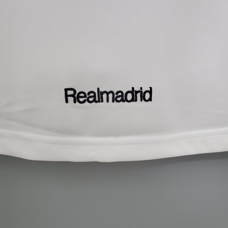 Real Madrid Retro Home Jersey 2005/2006