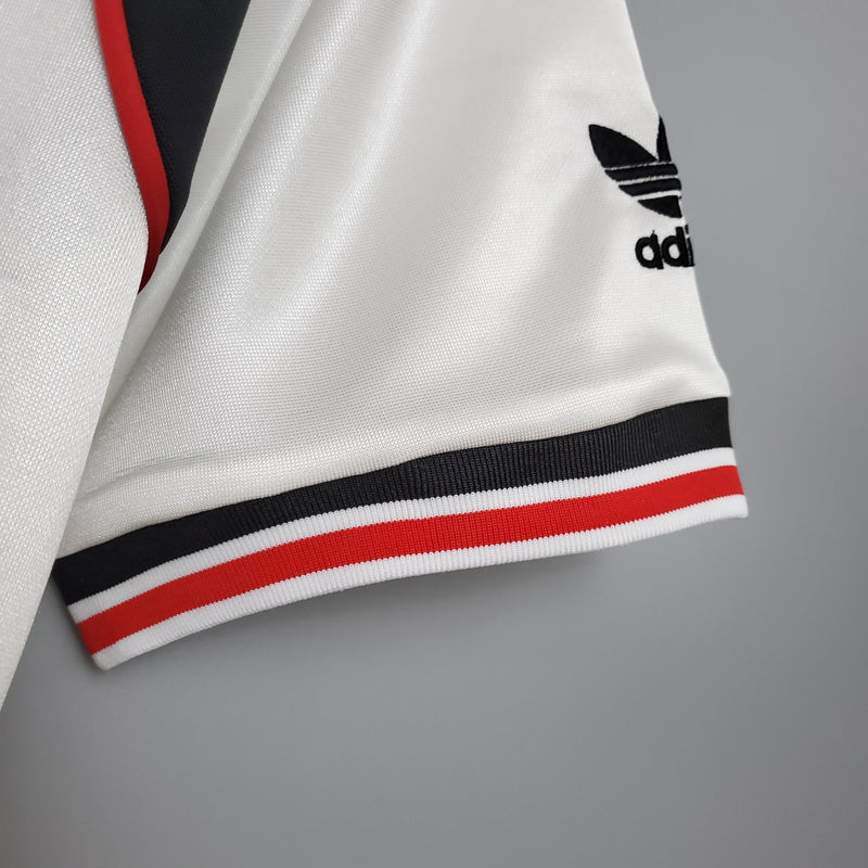 Manchester United Retro white 1985