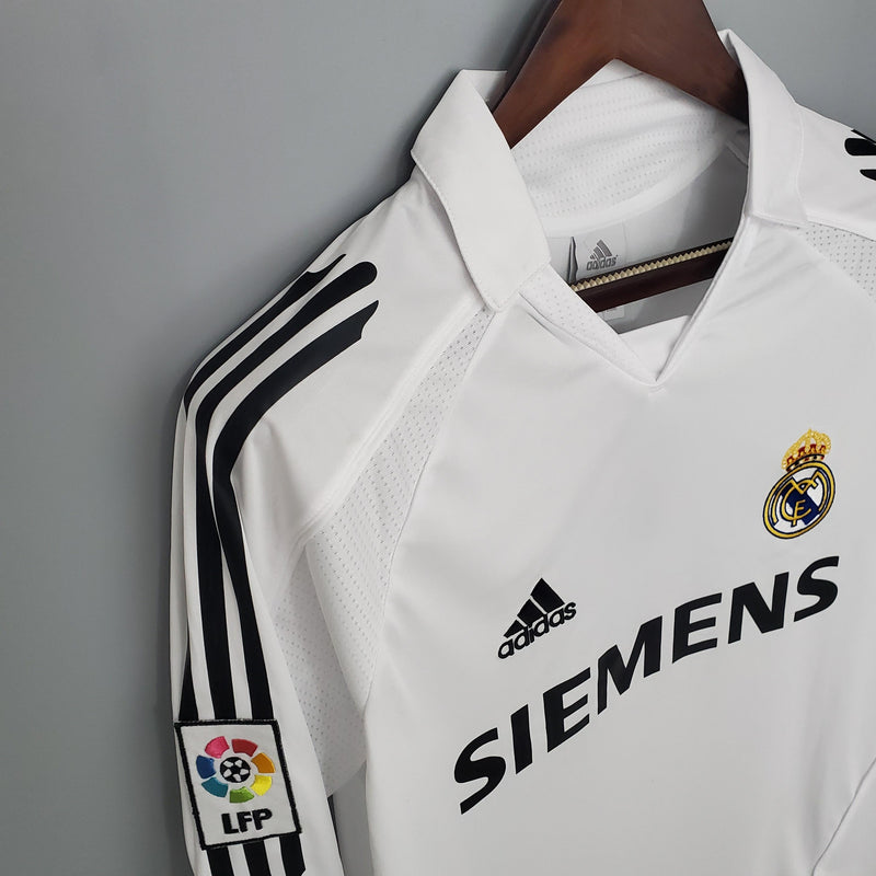 Real Madrid Retro Home Jersey 2005/2006 - Long Sleeve