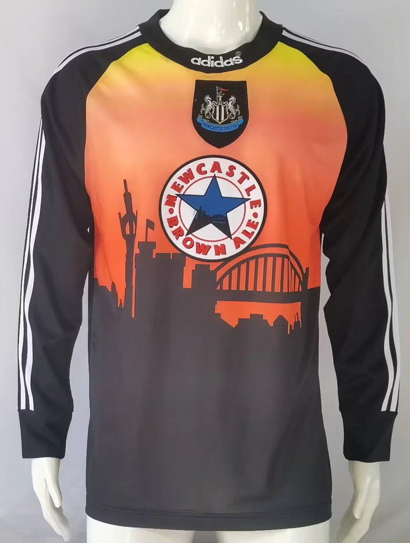 NewCastle Retro Away Jersey 1996/1997 - Long Sleeve