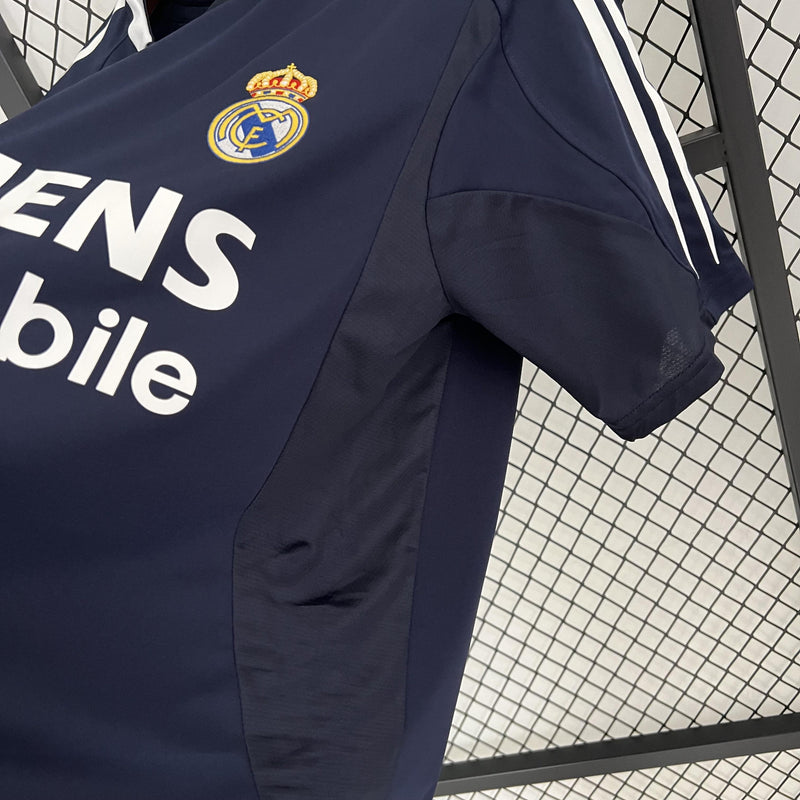 Real Madrid Retro Away Jersey 2004/2005