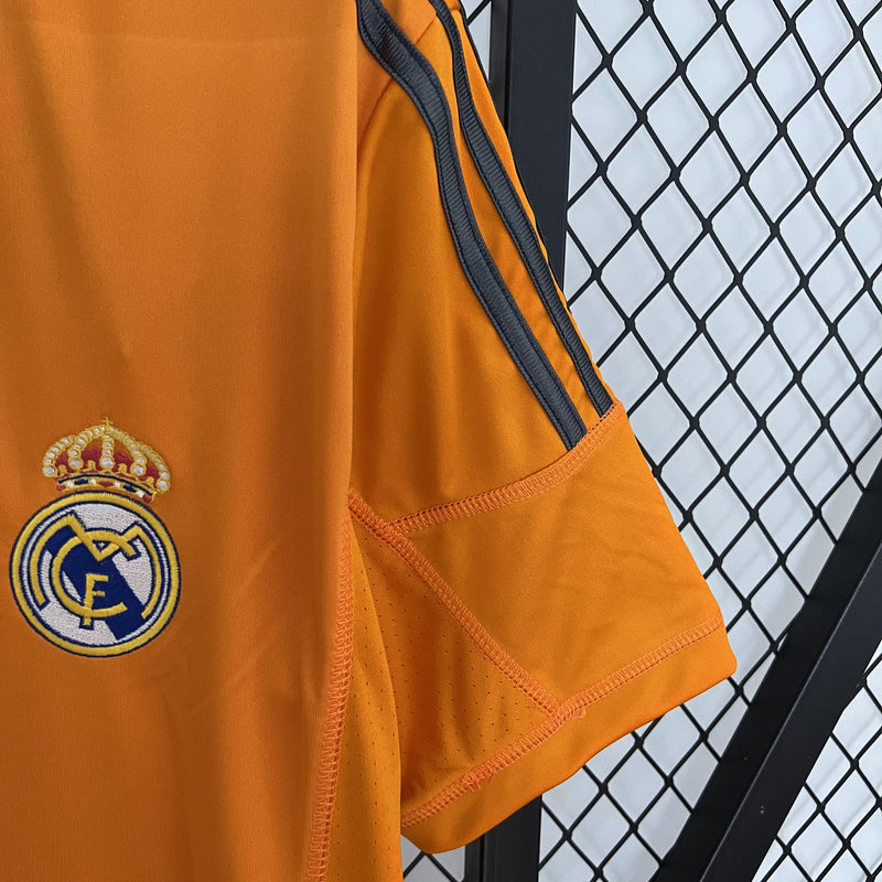 Real Madrid Retro Away Jersey 2013/2014