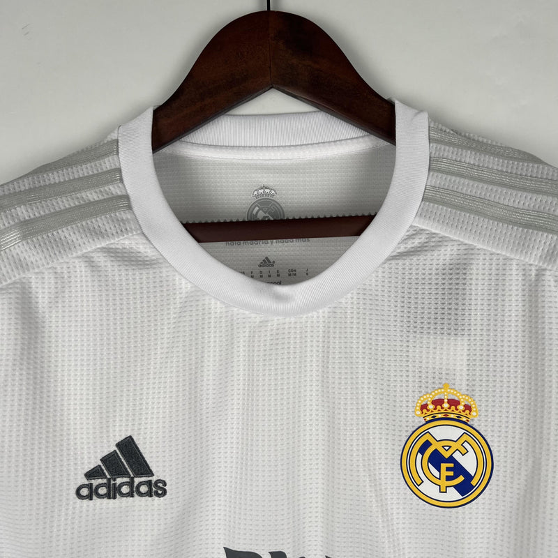 Real Madrid Retro Home Jersey 2015/2016 - Long Sleeve