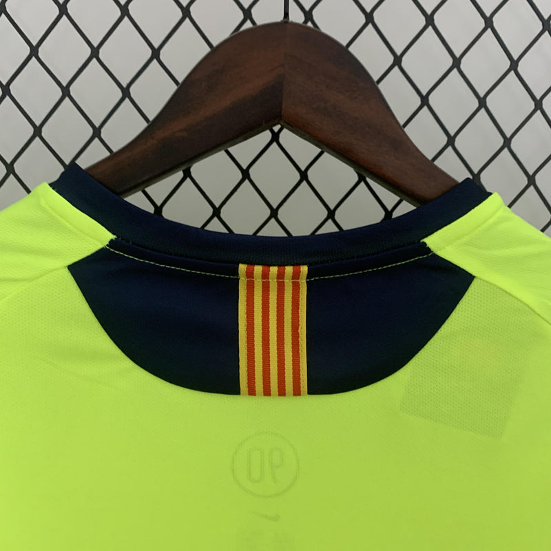 Barcelona Retro Away Jersey 2005/2006 - Long Sleeve