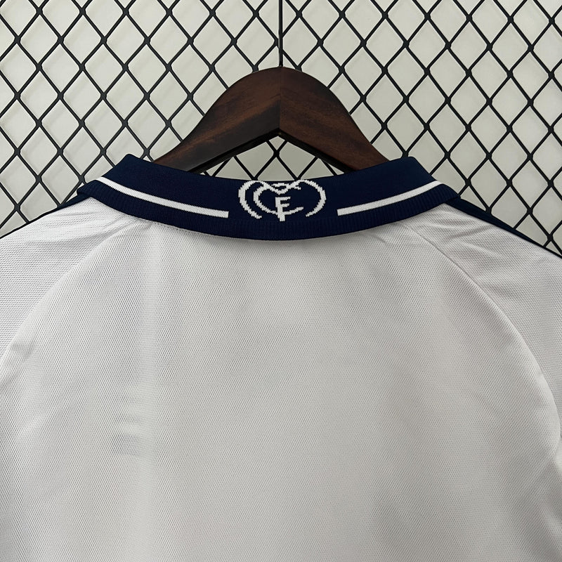 Real Madrid Retro Home Jersey 2000/2001 - Long Sleeve