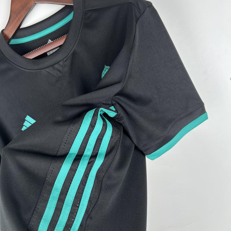 Real Madrid Retro Away Jersey 2017/2018