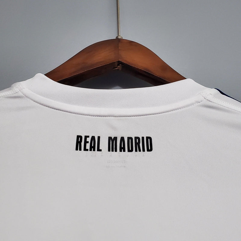 Real Madrid Retro Home Jersey 2010/2011 - Long Sleeve