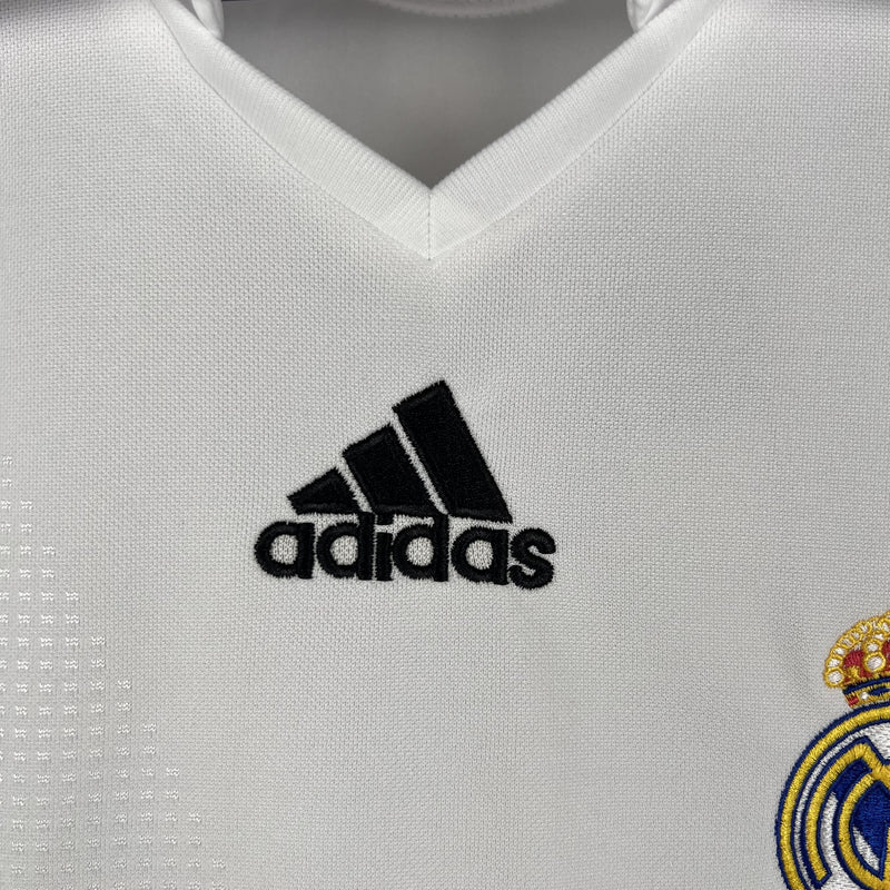 Real Madrid Retro Home Jersey 2008/2009