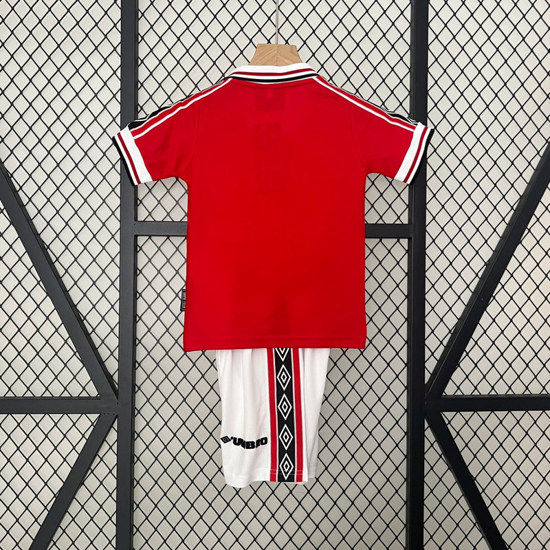 Kids Manchester United Home Kit 1999/2000 - Retrô