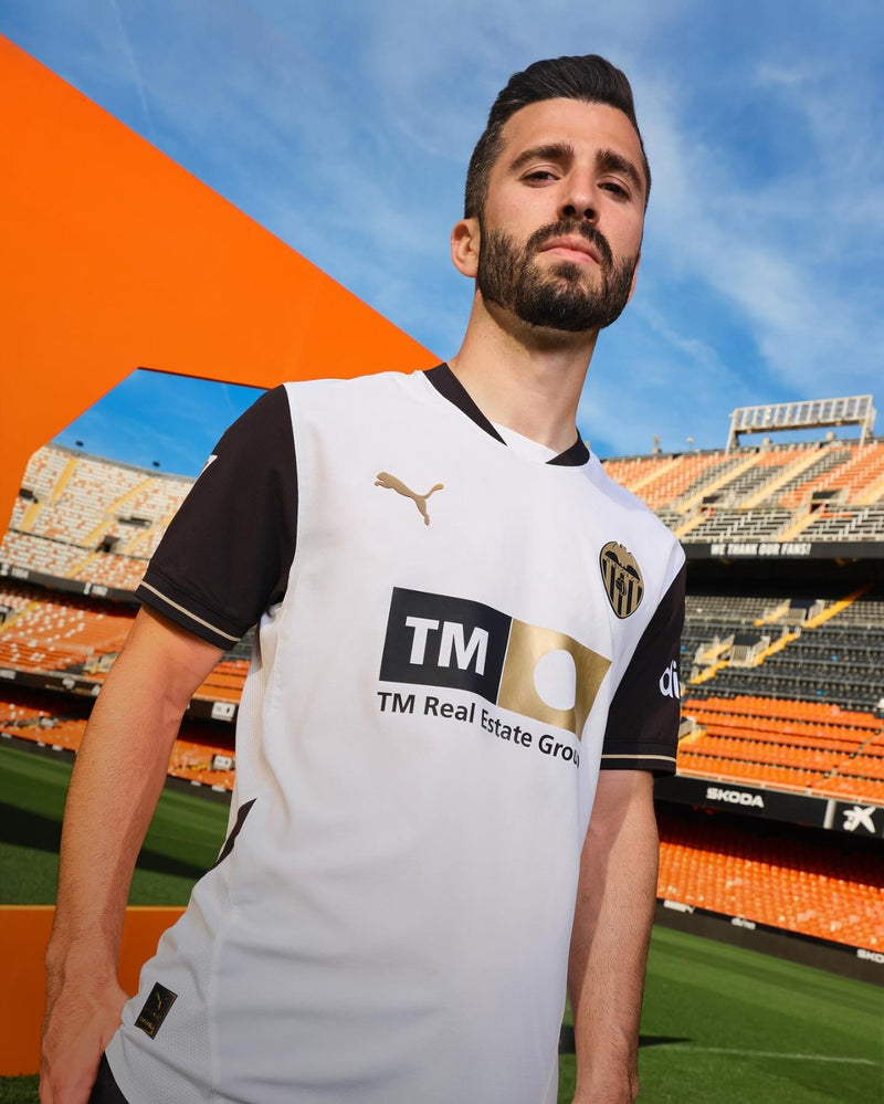 Valencia Home Jersey 2024/2025