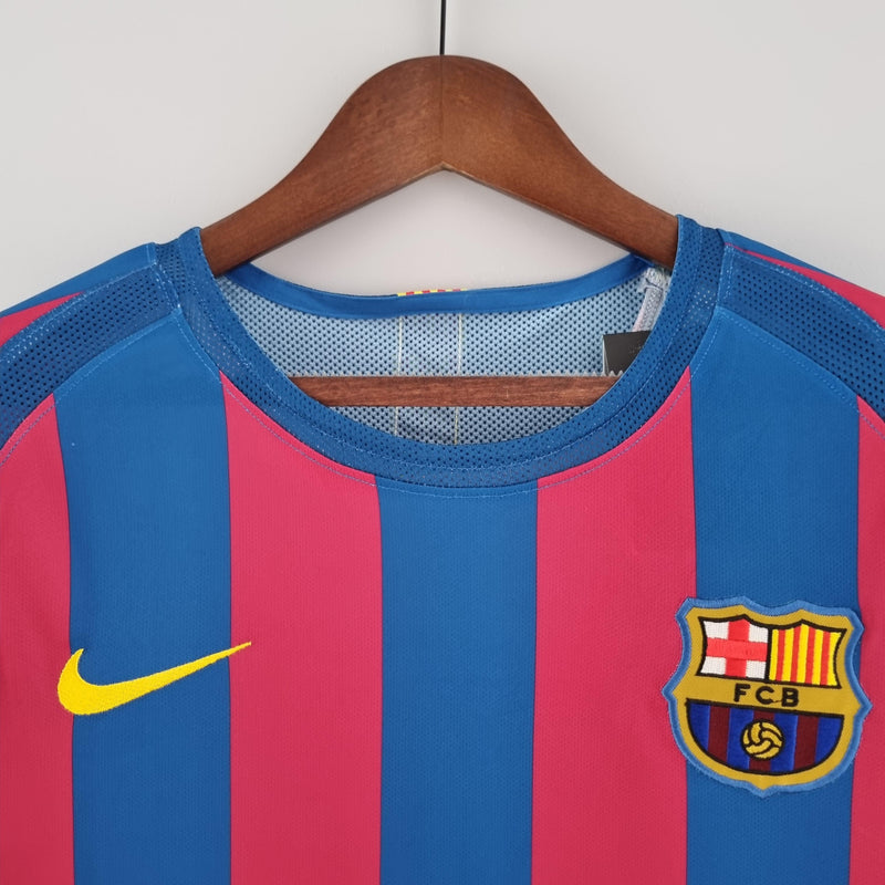 Barcelona Retro Home Jersey 2005/2006 - Long Sleeve