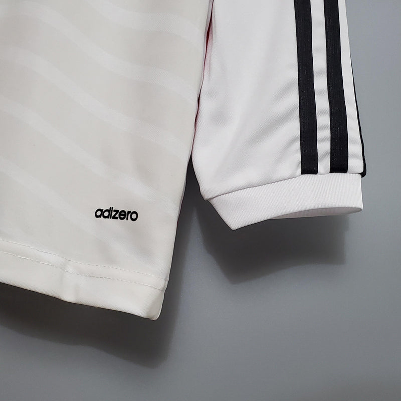 Real Madrid Retro Home Jersey 2014/2015 - Long Sleeve