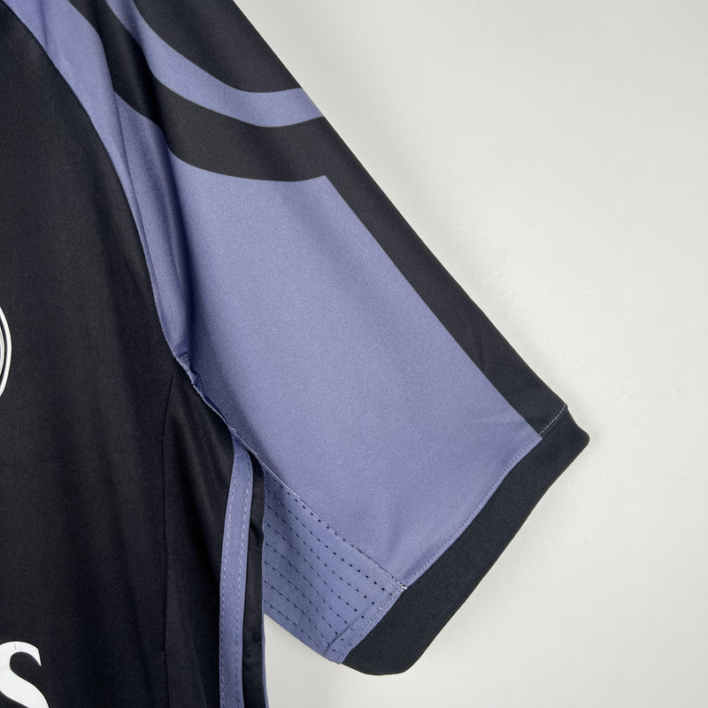 Real Madrid Retro Third Jersey 2016/2017