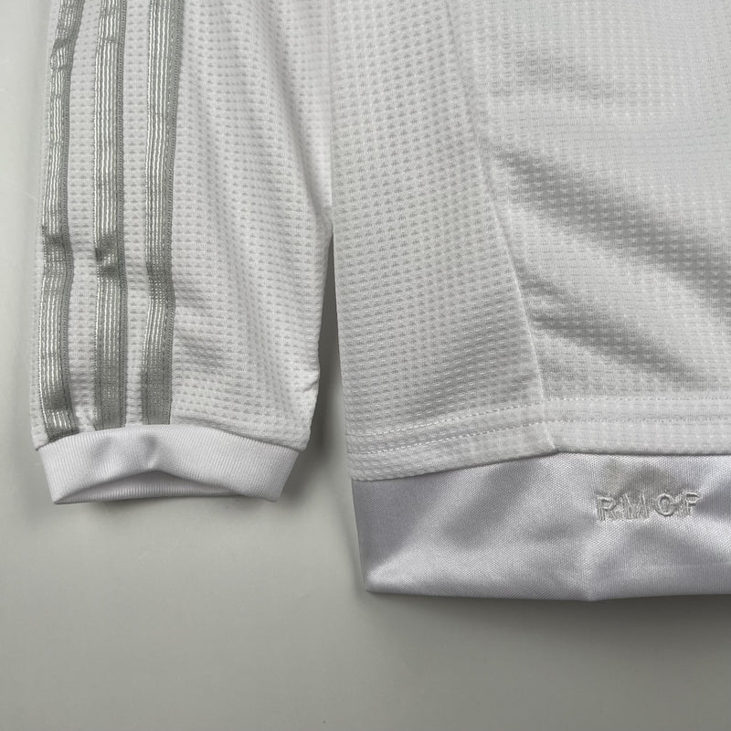 Real Madrid Retro Home Jersey 2015/2016 - Long Sleeve