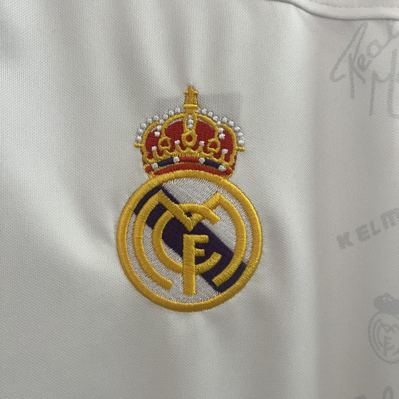 Real Madrid Retro Home Jersey 1994/1996 - Long Sleeve