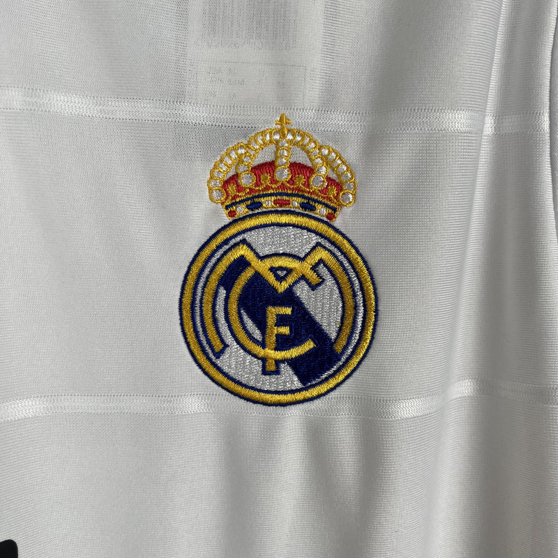 Real Madrid Retro Home Jersey 2013/2014 - Long Sleeve