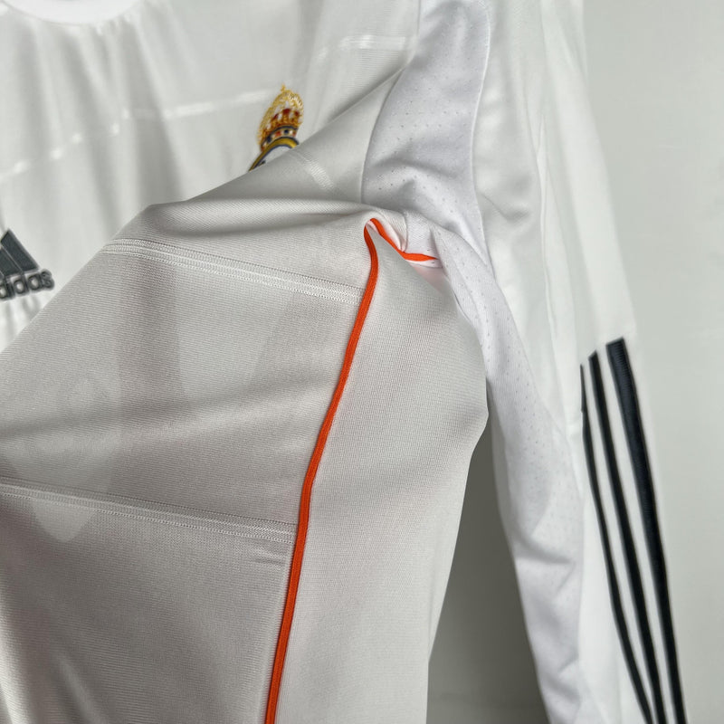 Real Madrid Retro Home Jersey 2013/2014 - Long Sleeve