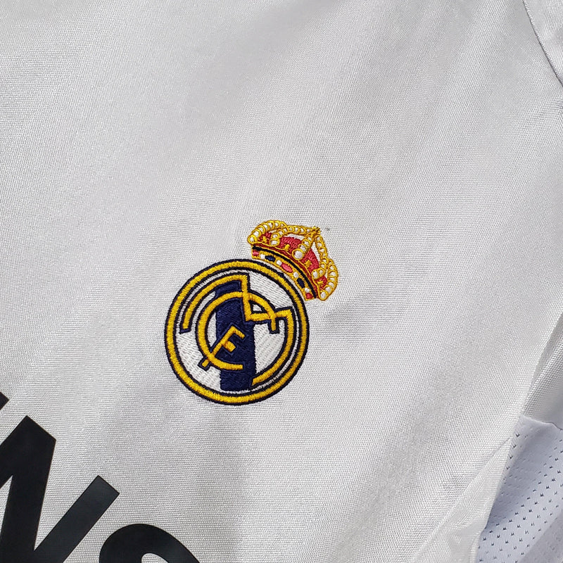 Real Madrid Retro Home Jersey 2004/2005